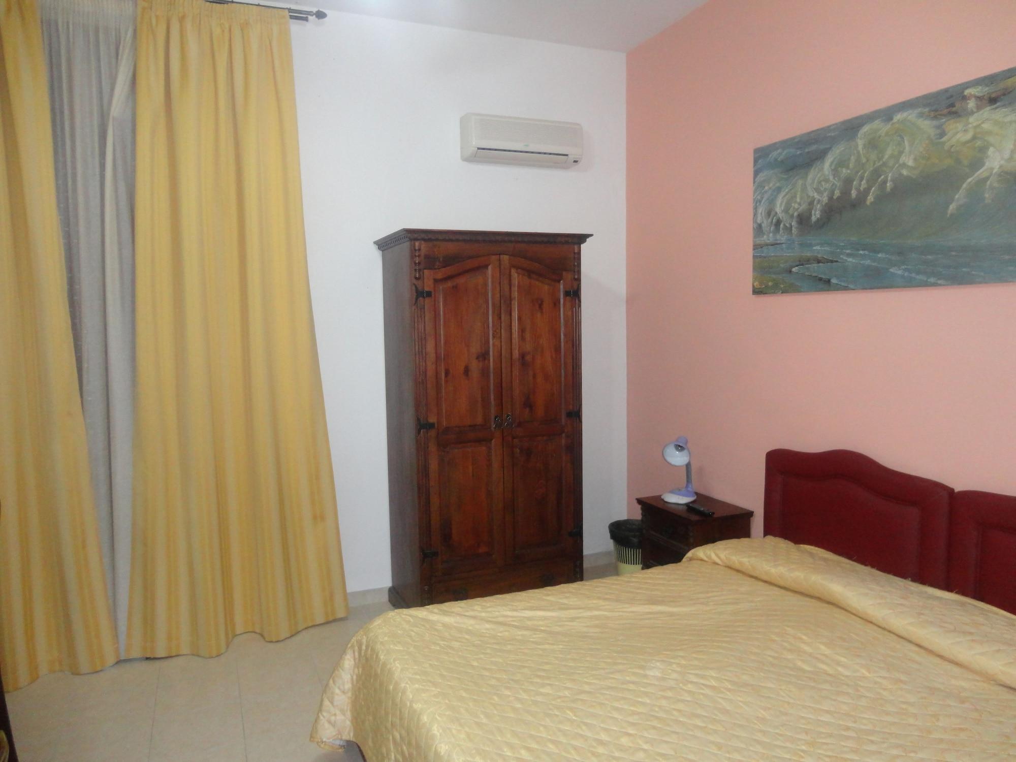 Bed & Breakfast Delle Palme Trapani Ngoại thất bức ảnh