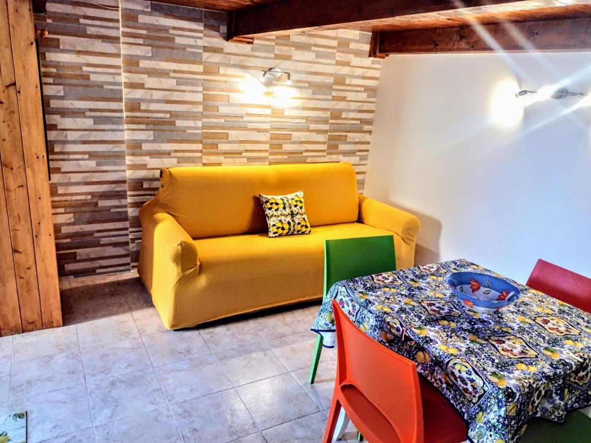 Bed & Breakfast Delle Palme Trapani Ngoại thất bức ảnh