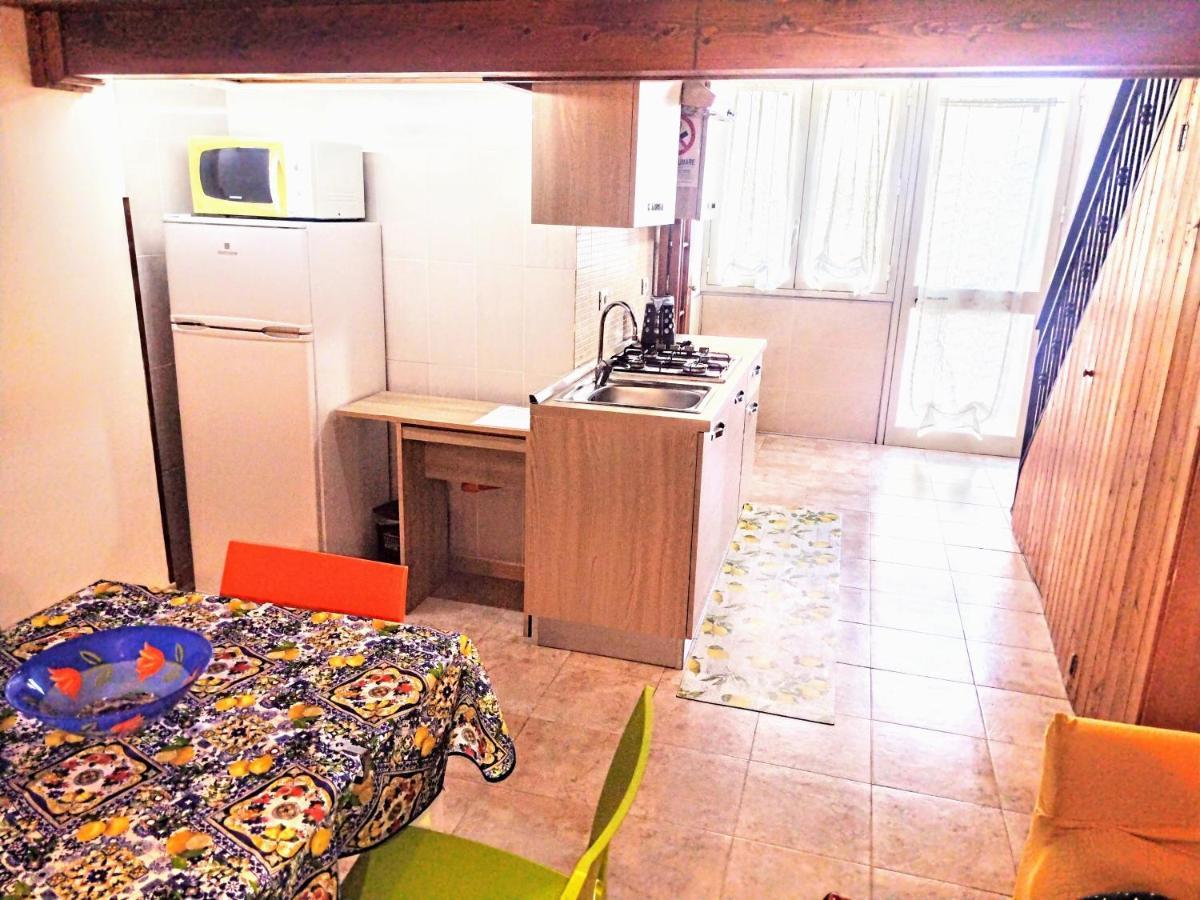 Bed & Breakfast Delle Palme Trapani Ngoại thất bức ảnh