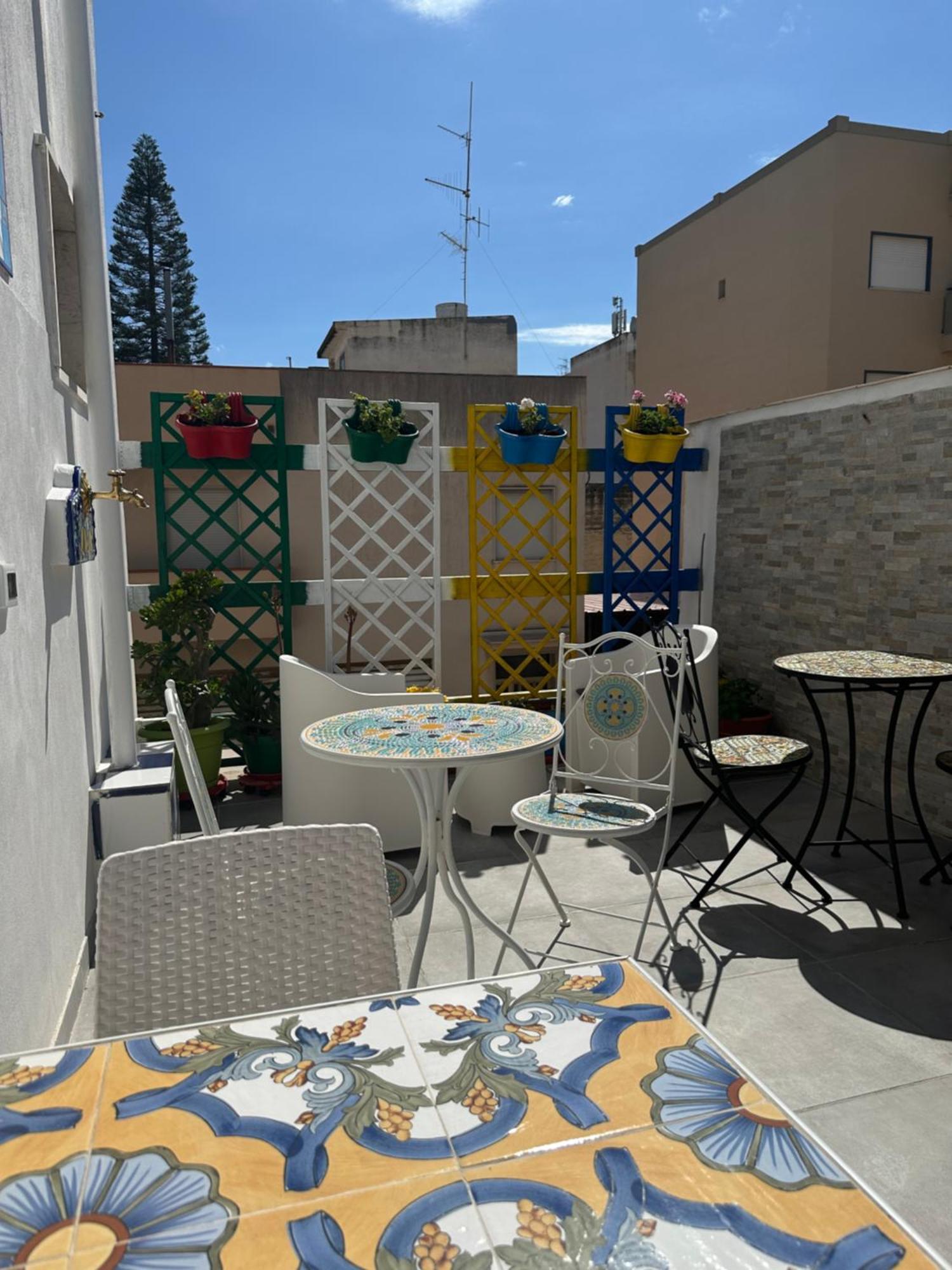 Bed & Breakfast Delle Palme Trapani Ngoại thất bức ảnh