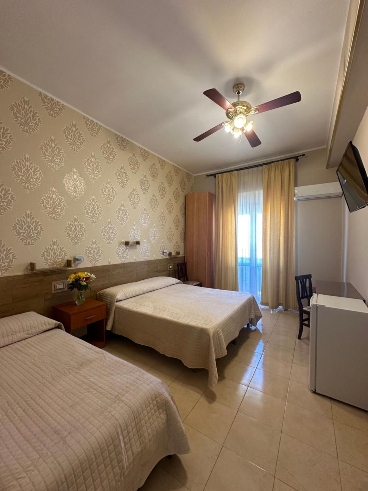 Bed & Breakfast Delle Palme Trapani Ngoại thất bức ảnh