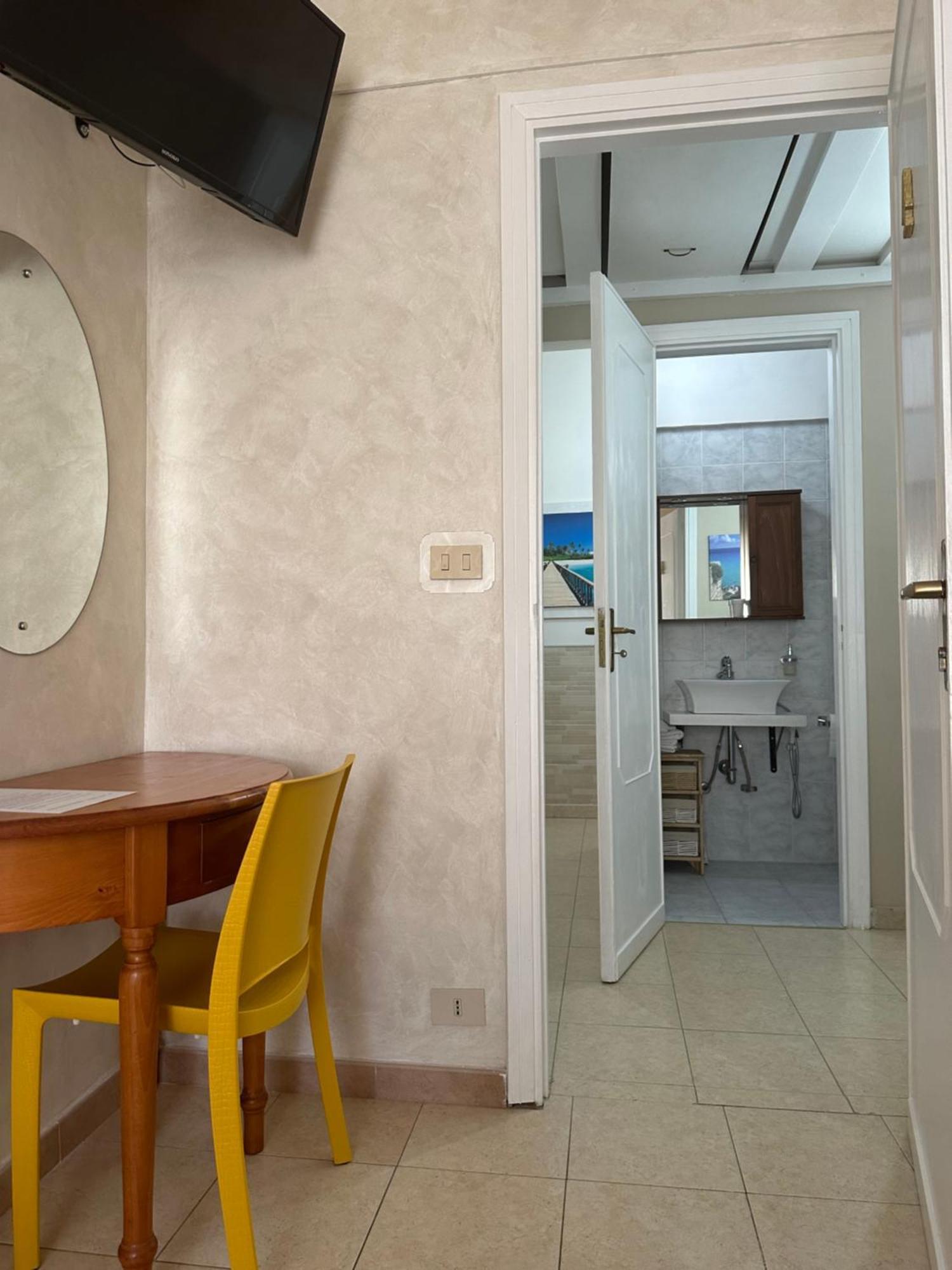 Bed & Breakfast Delle Palme Trapani Ngoại thất bức ảnh